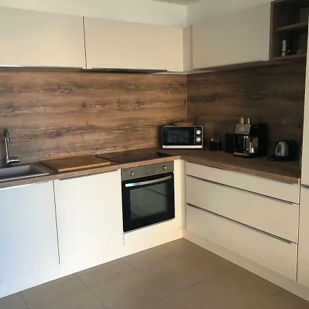 Apartment Fronte Di Mare *