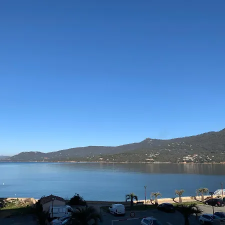Fronte Di Mare Apartmán *